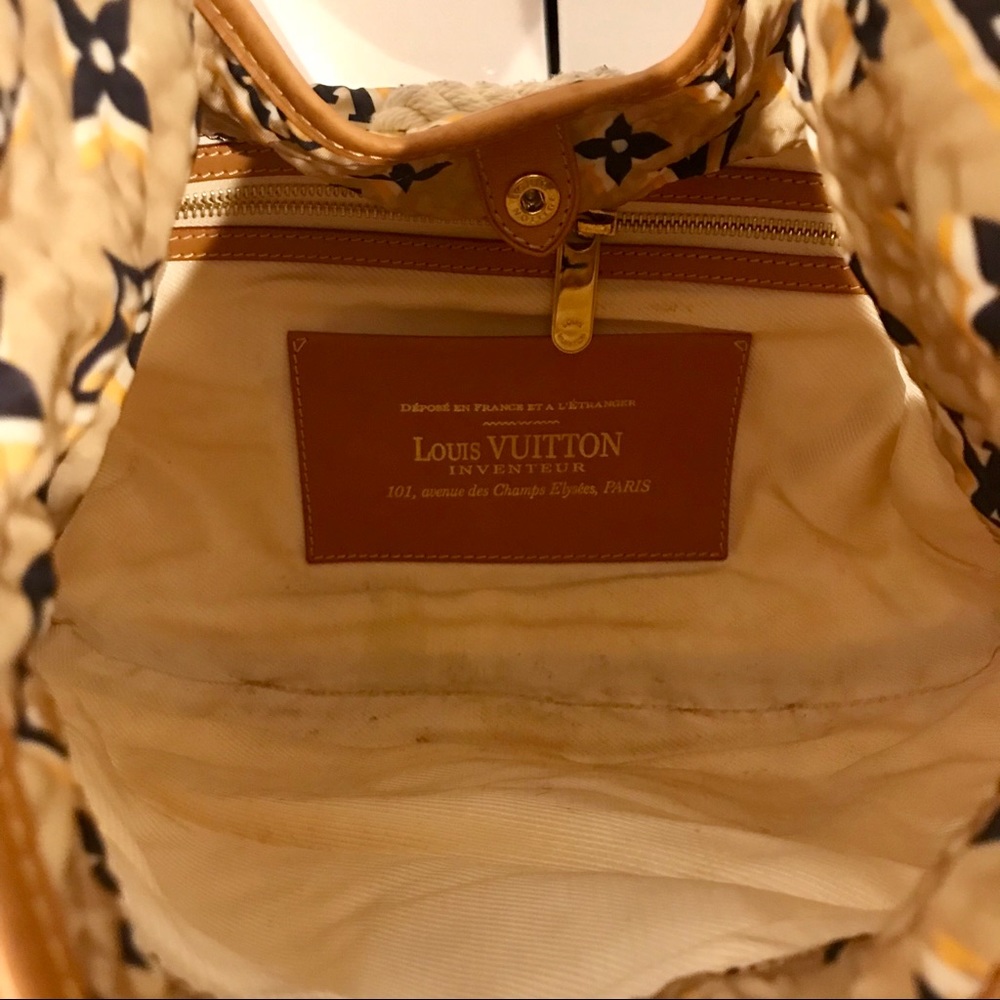 LOUIS VUITTON Limited Edition Sandy Monogram Bag 🔥 - Picture 5 of 10